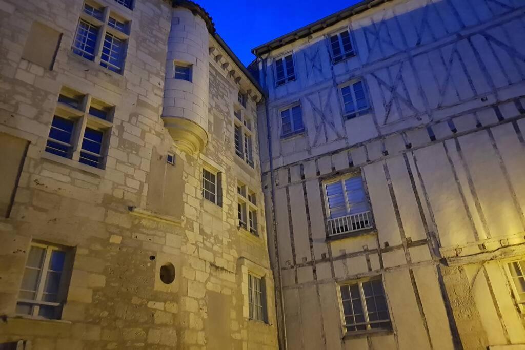 Superbe Loft T4 De 96 M2 Au Coeur Perigueux Apartment Luaran gambar