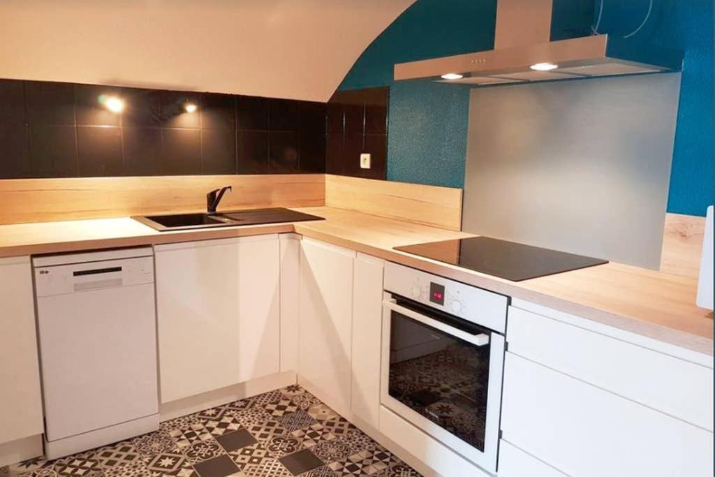 Superbe Loft T4 De 96 M2 Au Coeur Perigueux Apartment Luaran gambar