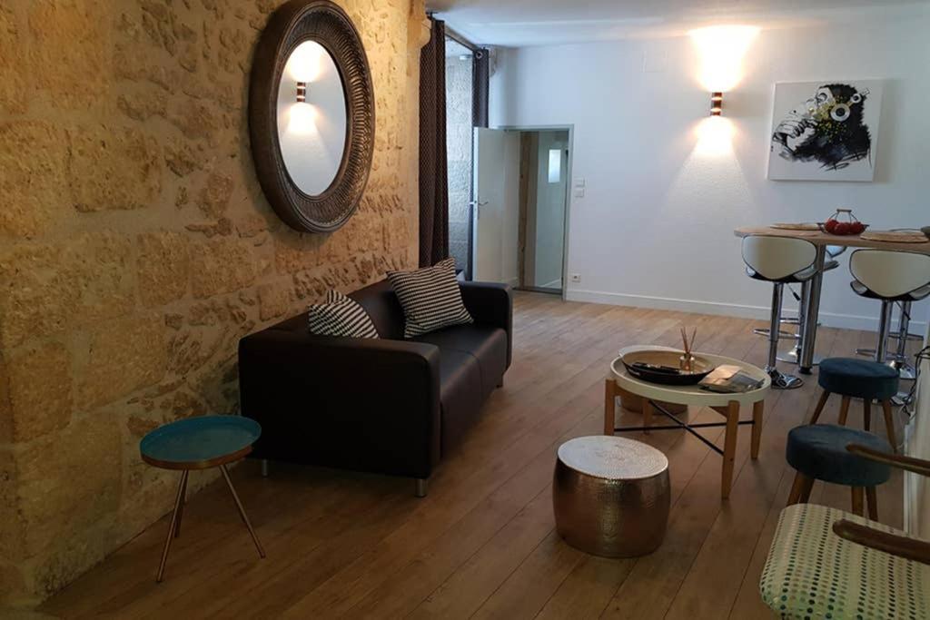 Superbe Loft T4 De 96 M2 Au Coeur Perigueux Apartment Luaran gambar