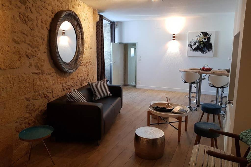 Superbe Loft T4 De 96 M2 Au Coeur Perigueux Apartment Luaran gambar